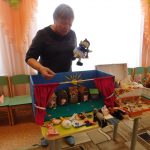 В преддверии Нового 2019 года в детском саду «Чебурашка» в рамках проведения Недели творчества, состоялся мастер-класс «Театр своими руками»